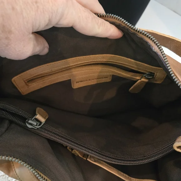 Spikes & Sparrow Tan Leather Satchel Bag Purse Very Good Condition - Picture 5 of 9